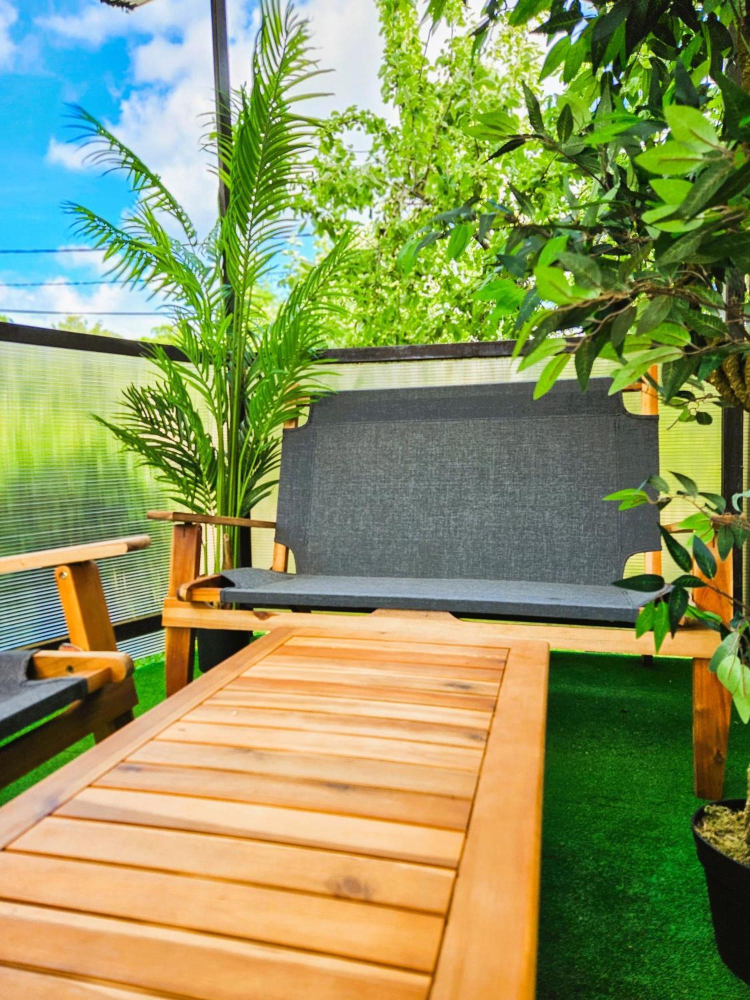 Cofy - Centrally Located, Quiet District, Air-conditioning, Free Parking, 24-7 Express Check-in-out, Close To Sea And Everything Need For Living! Lägenhet Tallinn